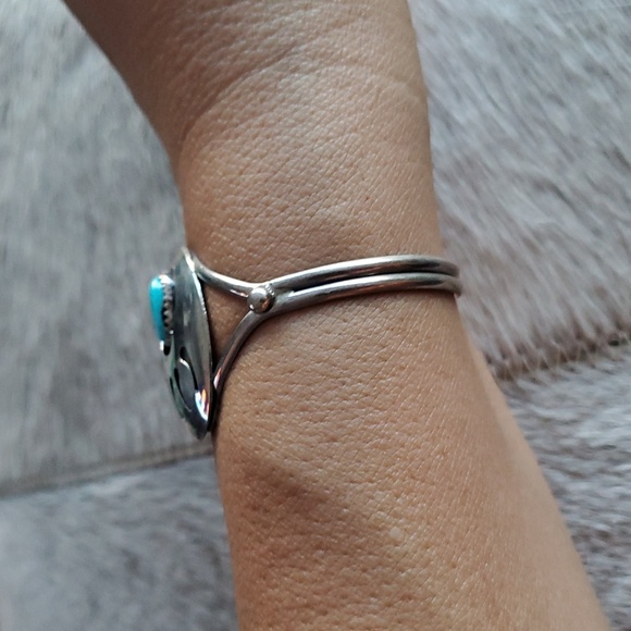 Silver and Turquoise Bear Paw Cuff Bracelet Adjustable Native Tribal Indigenous - Picture 2 of 9